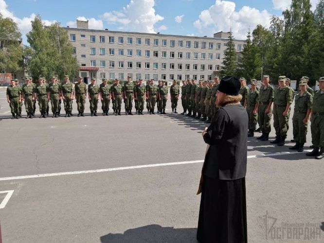 В войсковой части ВНГ РФ г. Заречный состоялся праздничный молебен, посвященный князю Владимиру