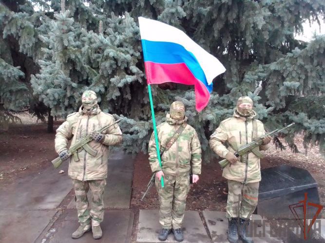РОСГВАРДЕЙЦЫ ПОЧТИЛИ ПАМЯТЬ ГЕРОЕВ ВЕЛИКОЙ ОТЕЧЕСТВЕННОЙ ВОЙНЫ В ЛУГАНСКОЙ НАРОДНОЙ РЕСПУБЛИКЕ