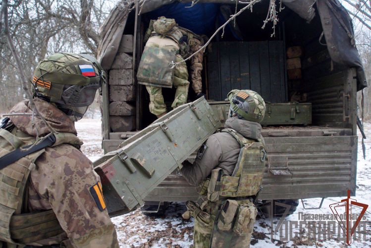 РОСГВАРДЕЙЦЫ ИЗЪЯЛИ ОРУЖИЕ И БОЕПРИПАСЫ ПРОИЗВОДСТВА СТРАН НАТО В ЛУГАНСКОЙ НАРОДНОЙ РЕСПУБЛИКЕ