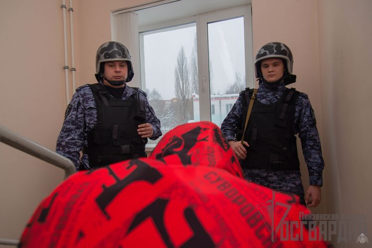 Росгвардейцы задержали пензенца, избившего свою жену