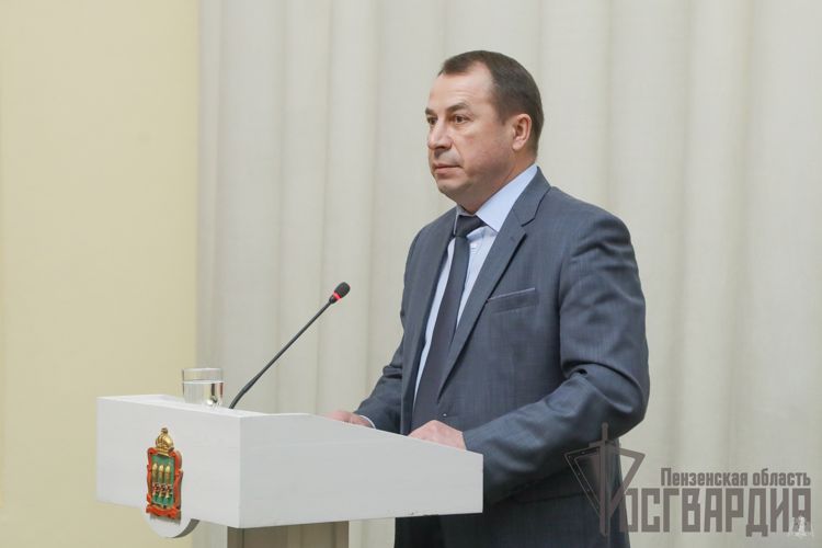 Губернатор Пензенской области поздравил с юбилеем сотрудников и ветеранов пензенского СОБР Росгвардии