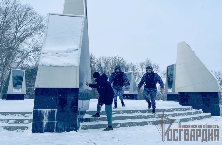 В преддверии Дня Защитника Отечества журналист Пензенской газеты «Молодой Ленинец» подготовила материал о службе в Росгвардии