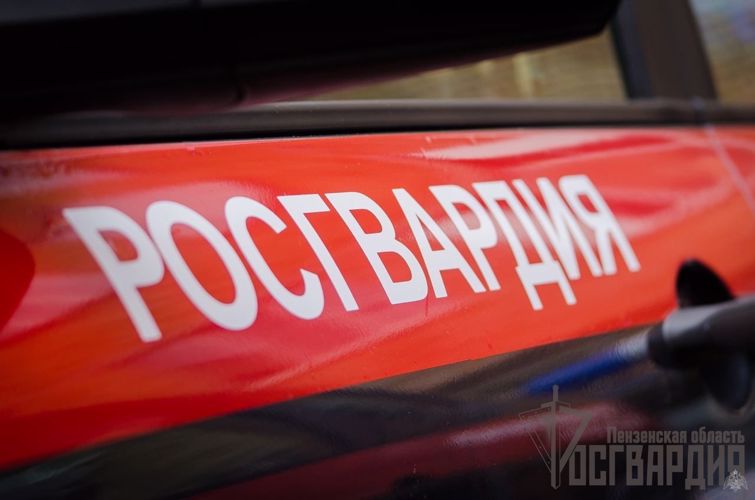 В Пензе сотрудники Росгвардии задержали неадекватного мужчину в больнице