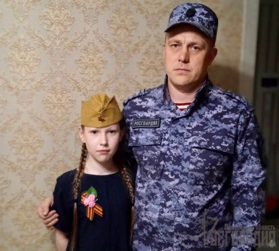 Дети сотрудников подразделения вневедомственной охраны Управления Росгвардии по Пензенской области прочитали патриотические произведения ко Дню Победы (ВИДЕО)