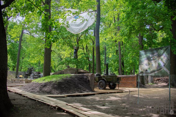 В Пензе руководство территориального управления Росгвардии посетило открытие парка "Патриот"