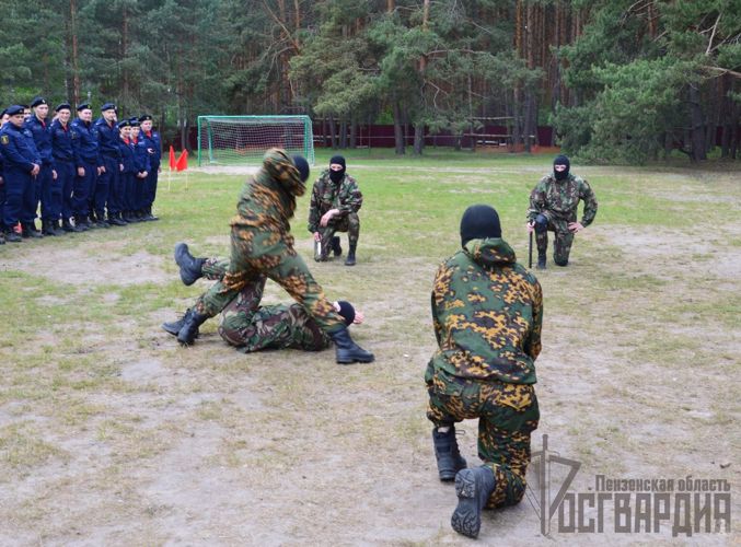 В Пензенской области представители Росгвардии приняли участие в открытии учебно-тренировочных сборов для бойцов отряда «Тигр»