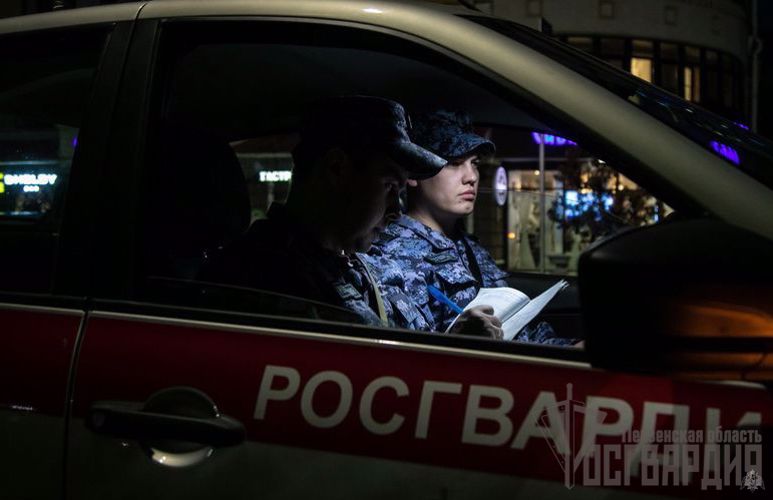 В Пензе росгвардейцы задержали двух граждан за попытку украсть металл с предприятия