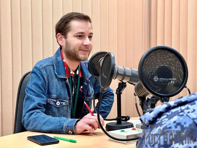 В Пензе представители Росгвардии приняли участие в информационной программе на «Радио России»