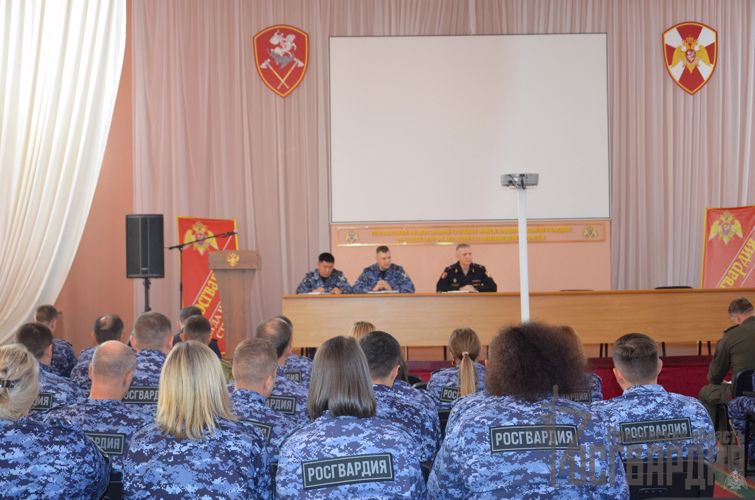 В Пензе поздравили подразделения военно-политической работы Росгвардии с праздником