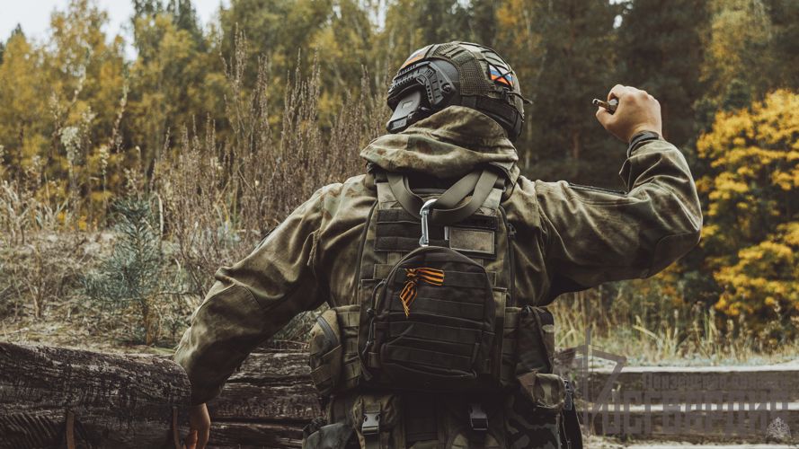 В Пензе бойцы ОМОН Росгвардии тренировались в боевом гранатометании