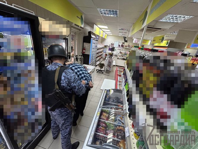 В Пензе мужчина, подозреваемый в совершении кражи, был задержан росгвардейцами