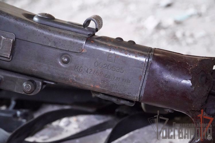 СПЕЦНАЗ РОСГВАРДИИ ОБНАРУЖИЛ В ДНР ТАЙНИК С АМЕРИКАНСКИМ И НЕМЕЦКИМ ОРУЖИЕМ (ВИДЕО)