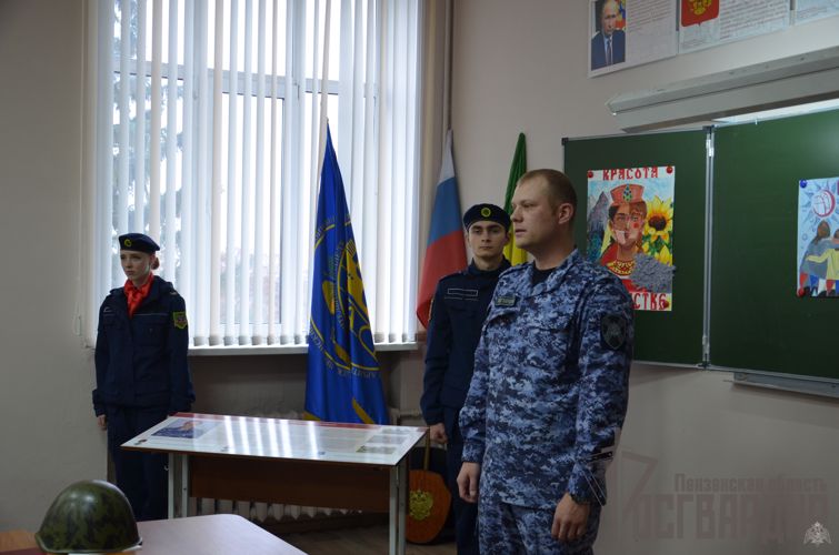 В Пензе открыли Парту Героя в честь погибшего воина правопорядка