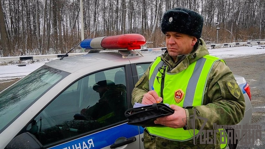 В Пензе сотрудники Росгвардии освоили навыки экстремального вождения 