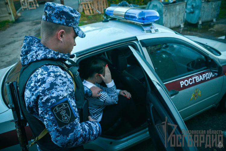 В Пензе росгвардейцы задержали местную жительницу, подозреваемую в нанесении травмы своему бывшему мужу