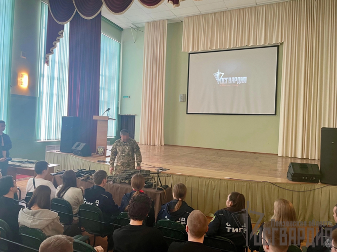 Бойцы отряда «Тигр» прошли комплексное обучение в ОМОН Управления Росгвардии по Пензенской области