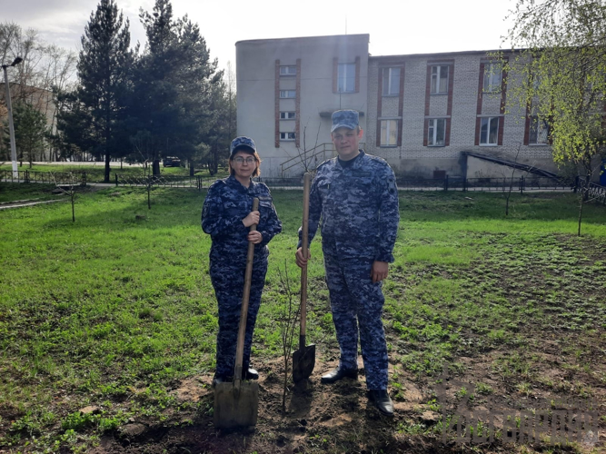 В Пензенской области сотрудники вневедомственной охраны Росгвардии поддержали всероссийскую акцию «Сад Памяти»