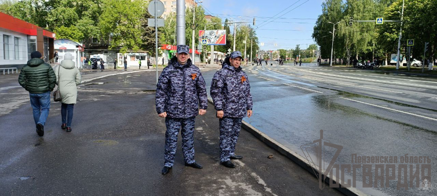 Телесюжет ТРК "Экспресс": В Пензенской области росгвардейцы обеспечили общественную безопасность при праздновании дня Великой Победы (видео)
