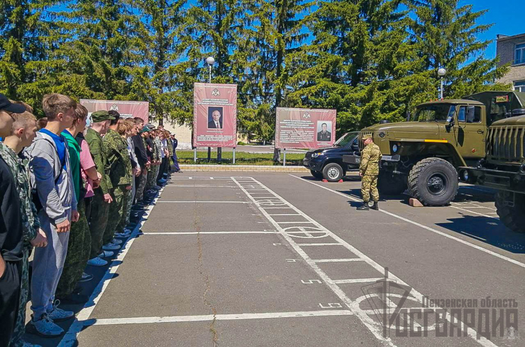 В Пензенской области росгвардейцы провели мероприятие, приуроченное ко Дню защиты детей
