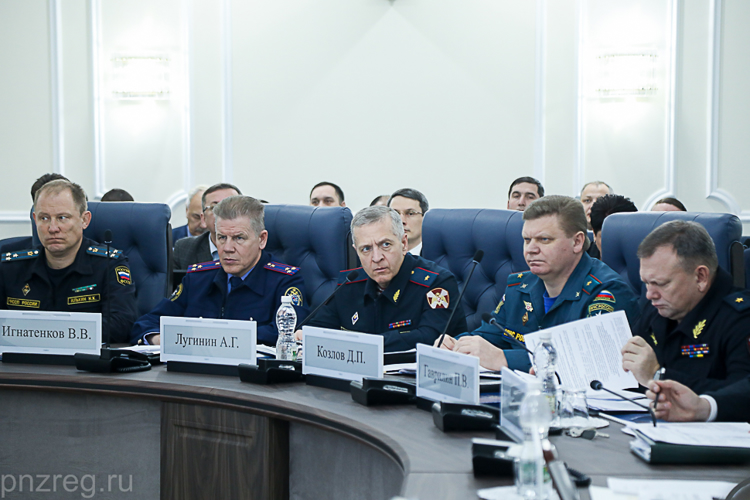 Представители Росгвардии приняли участие в проведении заседания Антитеррористической комиссии и Оперативного штаба в Пензенской области (видео)