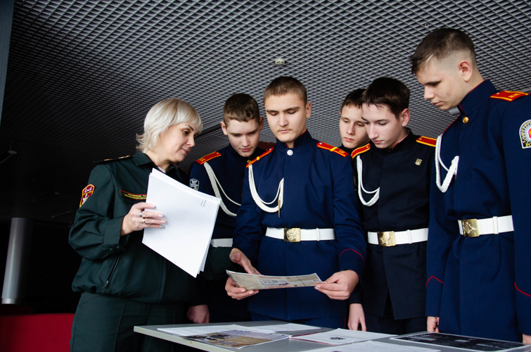 В Пензе все больше молодых людей интересуется возможностью поступления в высшие учебные заведения Росгвардии 