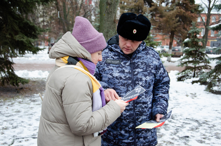 Пензенские росгвардейцы запустили ведомственную акцию «Безопасный Новый год»