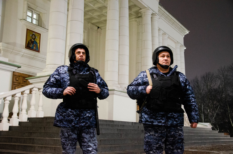 Бойцы Росгвардии и полиции обеспечили безопасность жителей Пензенской области в Новый год