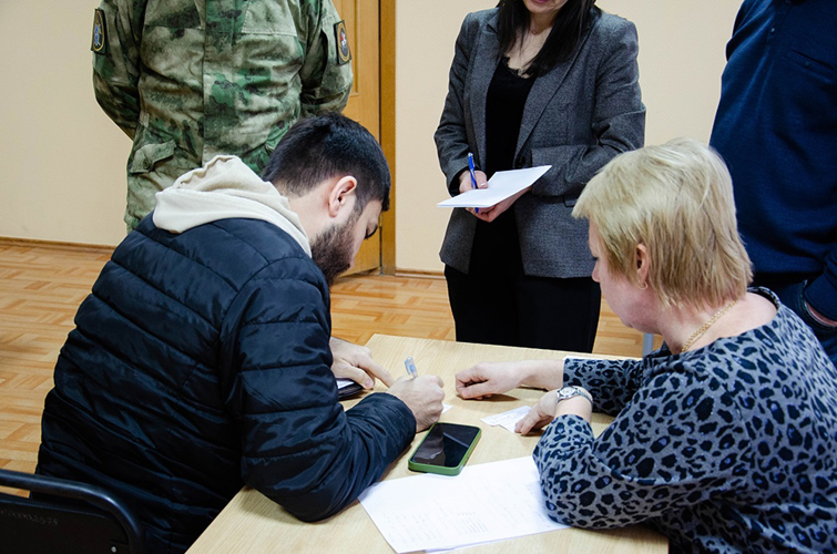 В Пензе состоялся профилактический рейд по установлению лиц, вступивших в гражданство РФ, но не вставших на воинский учет