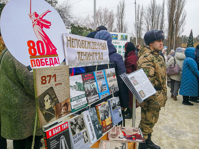 В Пензенской области военнослужащие Росгвардии присоединились к Всероссийской акции «Блокадный хлеб»