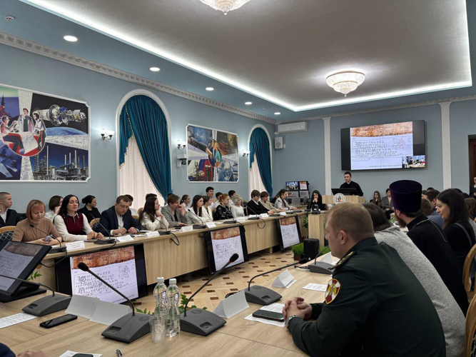 В Пензенском госуниверситете обсудили проблему распространения нецензурной лексики среди молодежи