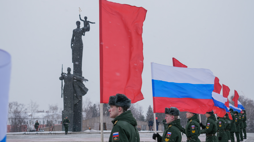 Начальник Управления Росгвардии по Пензенской области принял участие в церемонии, посвященной Дню защитника Отечества