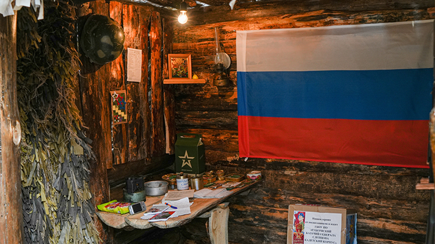 В Пензенском краеведческом музее открылась патриотическая экспозиция «Своих не бросаем» при участии Росгвардии