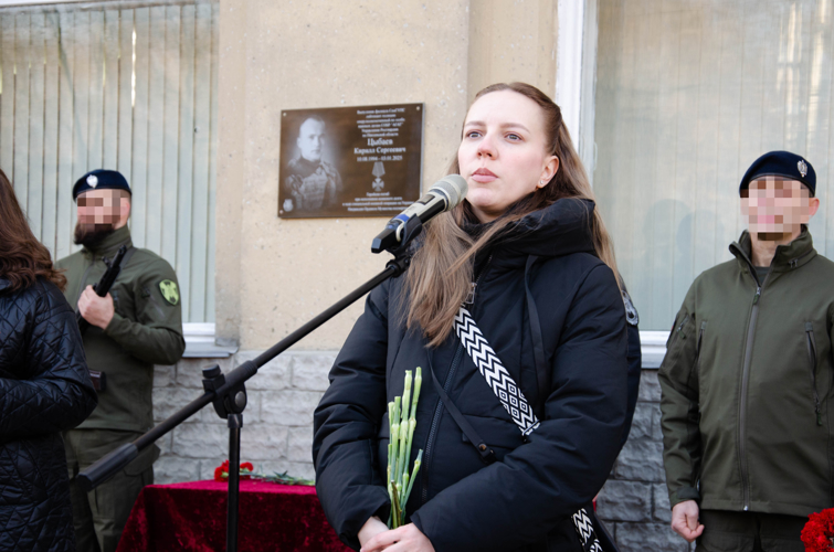 В Пензе открыли мемориальную доску офицеру СОБР Росгвардии Кириллу Цыбаеву (видео)