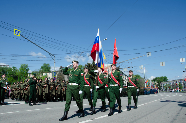Росгвардейцы приняли участие в торжественной церемонии 9 Мая в Пензе