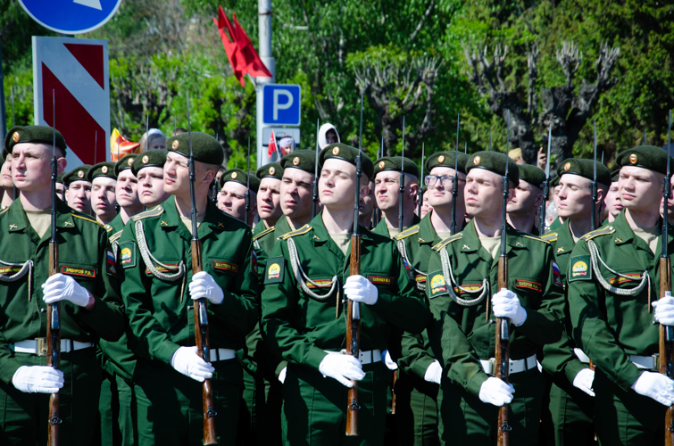 Росгвардейцы приняли участие в торжественной церемонии 9 Мая в Пензе