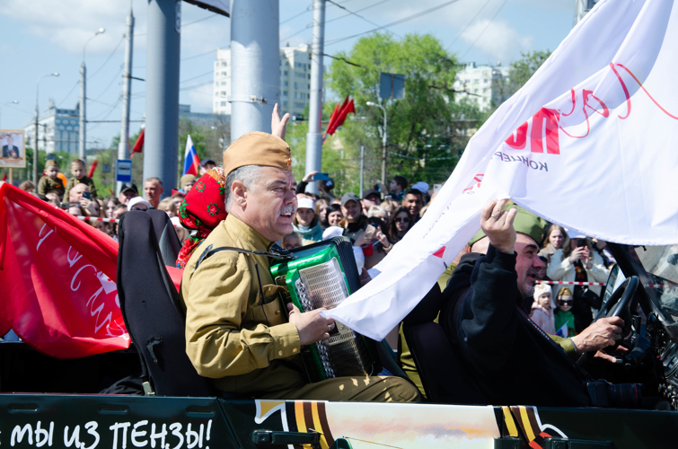 Росгвардейцы приняли участие в торжественной церемонии 9 Мая в Пензе