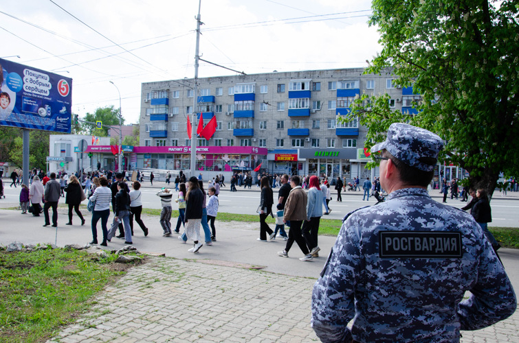 В Пензе росгвардейцы обеспечили охрану правопорядка на мероприятиях 9 Мая 
