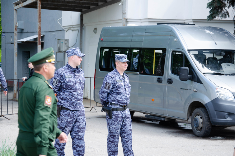 В Пензе росгвардейцы обеспечили охрану правопорядка на мероприятиях 9 Мая 