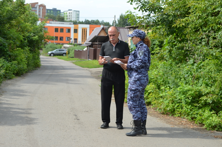 В Пензе росгвардейцы провели ведомственную акцию «Стань героем своего времени»