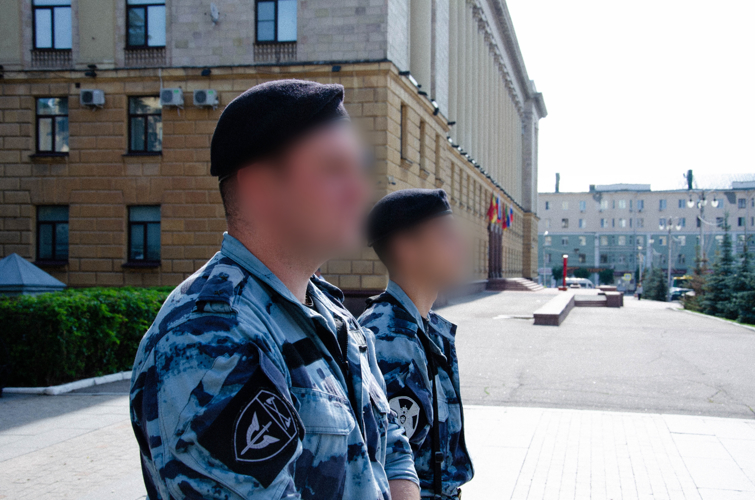 Росгвардейцы обеспечивают безопасность на праздничных мероприятиях в Пензе