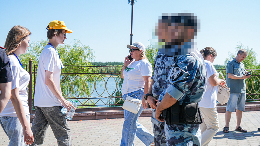 Сотрудники Росгвардии обеспечили общественный порядок на празднике татарской культуры «Сабантуй-2025» в Пензе