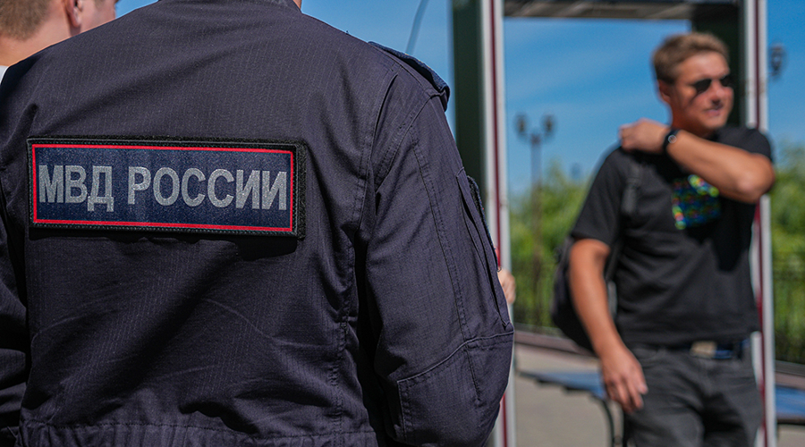 Сотрудники Росгвардии обеспечили общественный порядок на празднике татарской культуры «Сабантуй-2025» в Пензе
