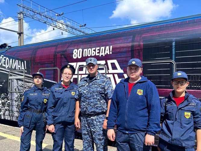 В Пензе личный состав Росгвардии посетил «Поезд Победы» и обеспечили его безопасность