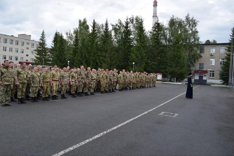 Военнослужащие Росгвардии в Заречном почтили память святого князя Владимира в День Крещения 
