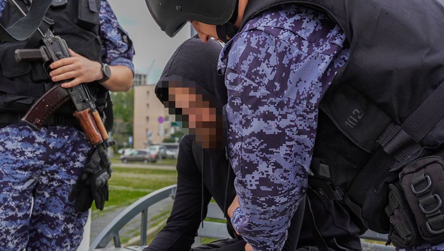 Молодой пензенец устроил дебош в ресторане фастфуда, а затем уснул за столиком 