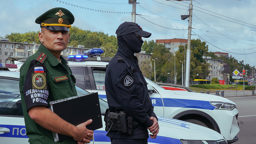 В Пензе росгвардейцы проверили десятки автомобилей в рамках поиска граждан, не вставших на воинский учет (видео)