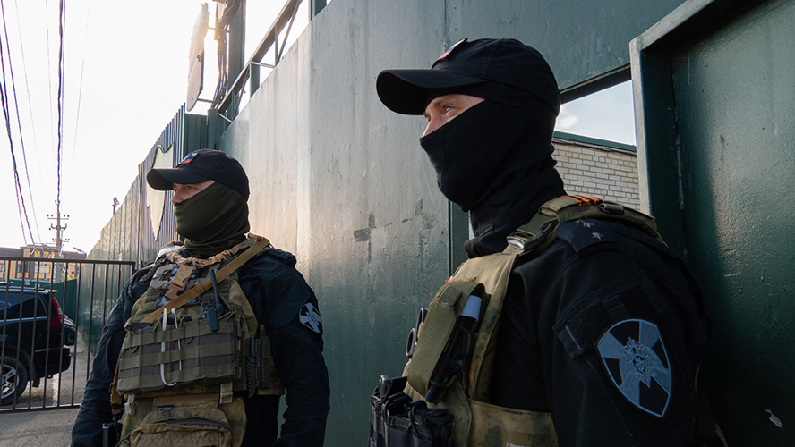 УФСБ и Росгвардия проверили соблюдение миграционного и военного законодательств в Пензе 