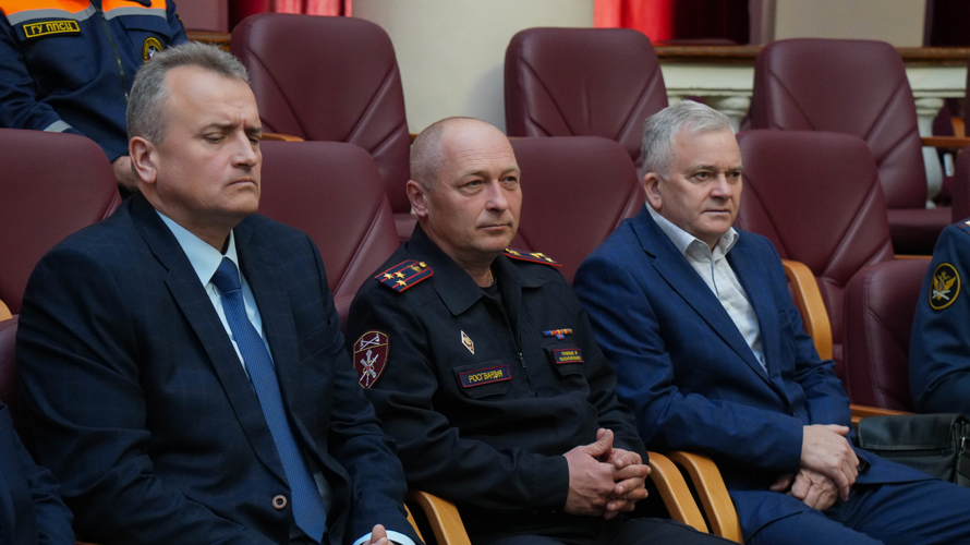 Начальник ЦЛРР Управления Росгвардии по Пензенской области Роман Анисимов удостоился Почетного знака губернатора «Во славу земли Пензенской»