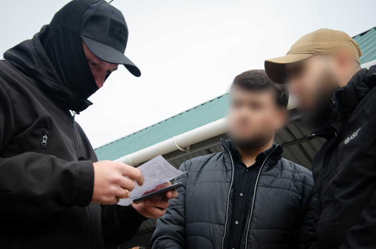 Бойцы ОМОН Росгвардии и сотрудники полиции проверили соблюдение миграционного законодательства в Пензе (видео)