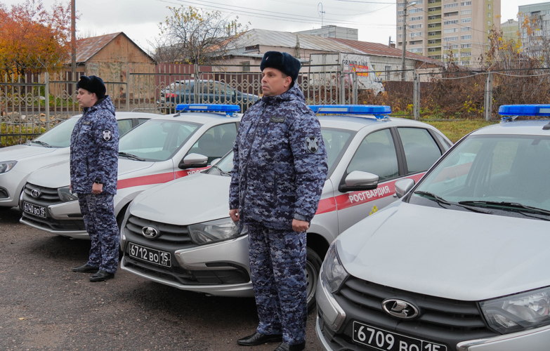 Бойцы Росгвардии Пензенской области получили новые патрульные автомобили